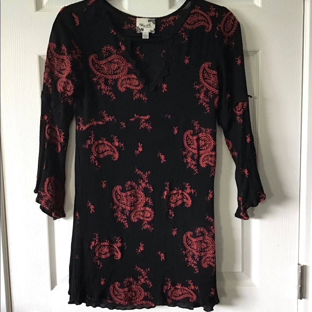 Black boho dress with long flared Sleeves